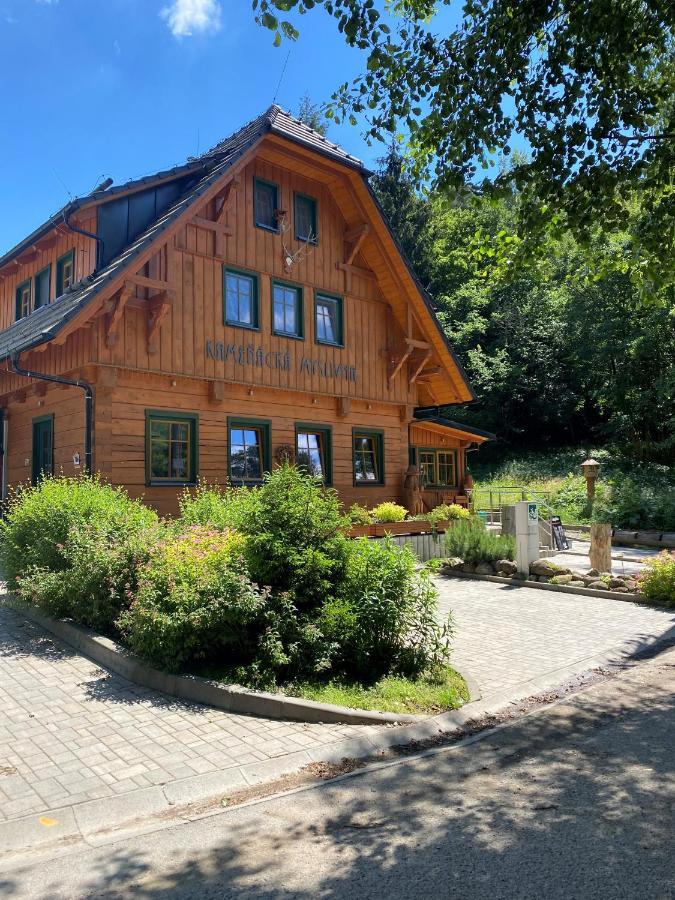 Kamenacka Myslivna Hotel Moravany  ภายนอก รูปภาพ
